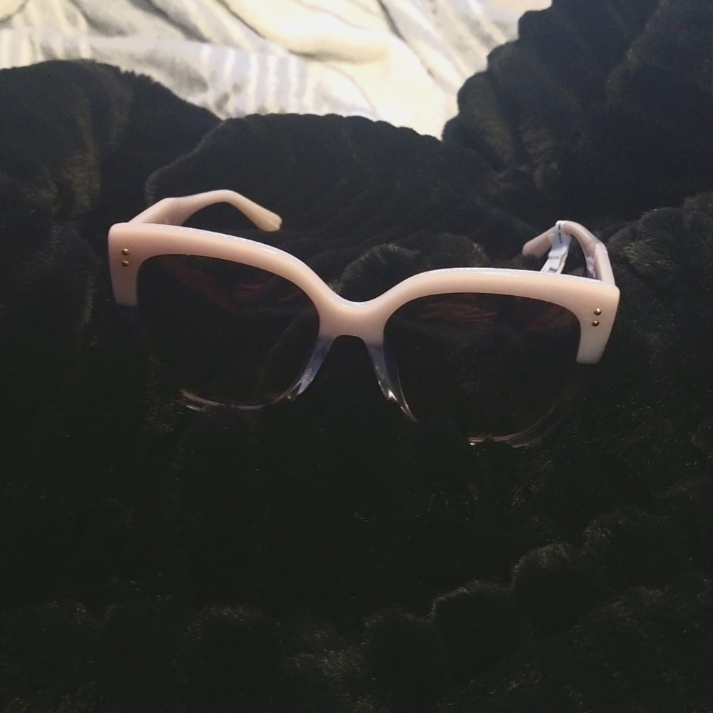 Kate Spade "Hello Sunshine"  sunglasses